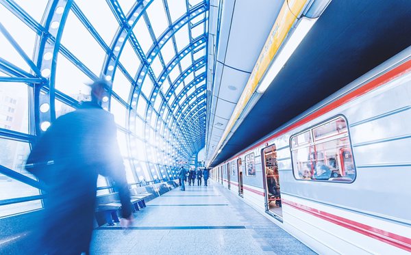 同是地铁为什么有的叫subway,有的却叫metro?